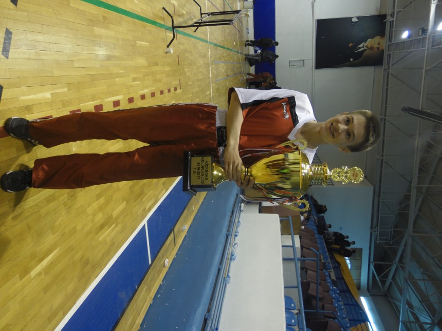 EMRE KOLAY