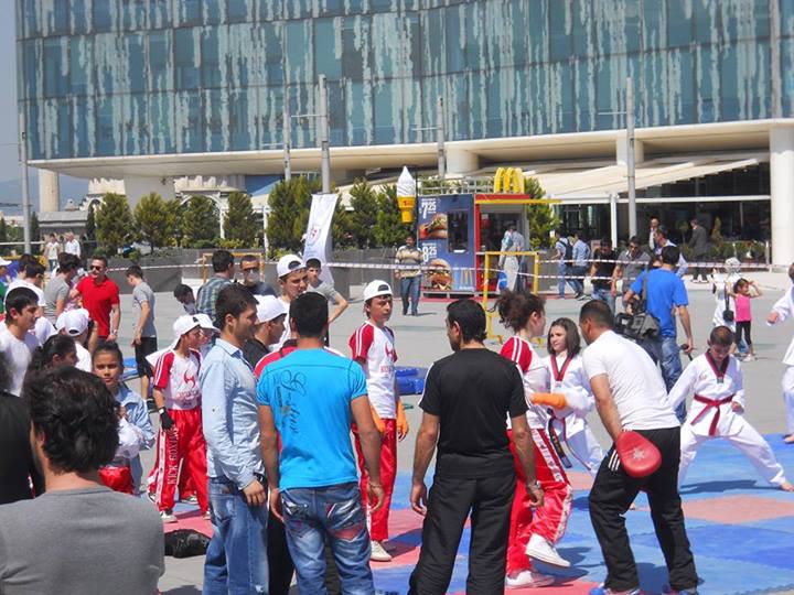 İLGİNÇ FOTOLAR