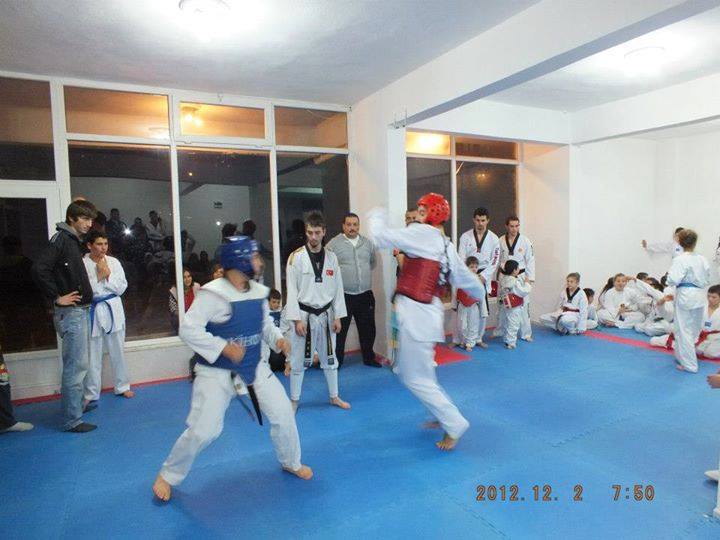 İLGİNÇ FOTOLAR