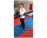 BİZİM SALON YARDIMCI ANTRENÖRLERİNDEN NADİRE ADIYAMAN