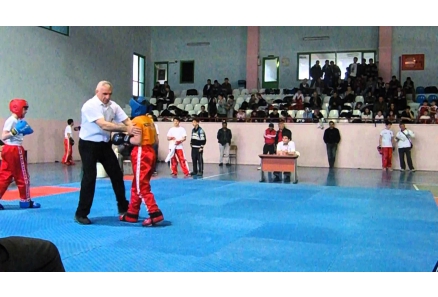 TAHA BALABAN KICK BOKS MÜSABAKASI ANTRENÖR SEFER GÜNEŞ