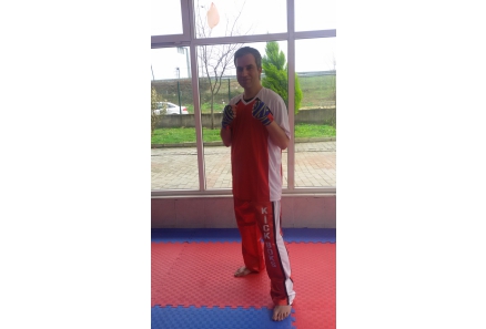 KICK BOKS BİZİM SALONDA