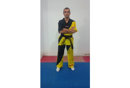 TOPTEN MARKA KICK BOKS KIYAFETLERİ SATILIK- HER TÜRLÜ BEDEN ELİMİZDE BULUNMAKTADIR