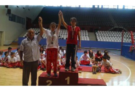 BURSA KICK BOKS & TAEKWON DO SPORCUSU DERYA EFE ANTRENÖR SEFER GÜNEŞ