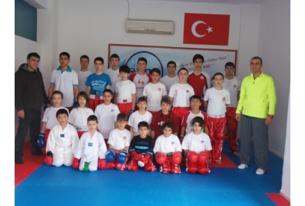 BİZİM SALON’A İNEGÖL ŞEKER SPOR KULÜBÜNÜN ZİYARETİ
