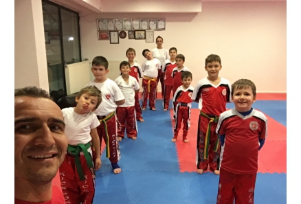 5-9 YAŞ ARASI ÇOCUKLARA ÖZEL KICK BOKS DERSİ