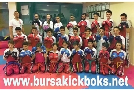 bursa kick boks kursları yerleri