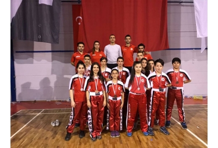 Antrenör ve Antrenör Yardımcısının Müsabaka Esnasında Uymak Zorunda Oldukları Kurallar Kick Boks