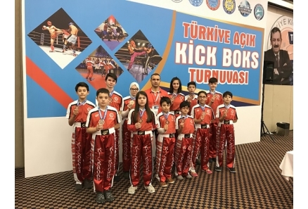 Bursa Kick Boks