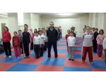 BURSA KICK BOKS OKULLARDA ANTRENÖR : SEFER GÜNEŞ