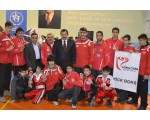 KICK BOKS ANTRENÖRÜ MURAT EKMEKÇİ HOCAM
